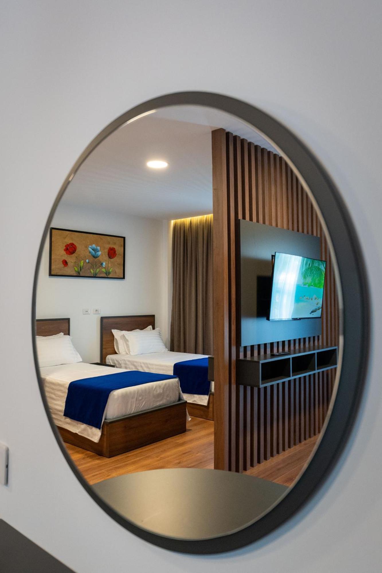 Acros Resort Vlore Exterior photo