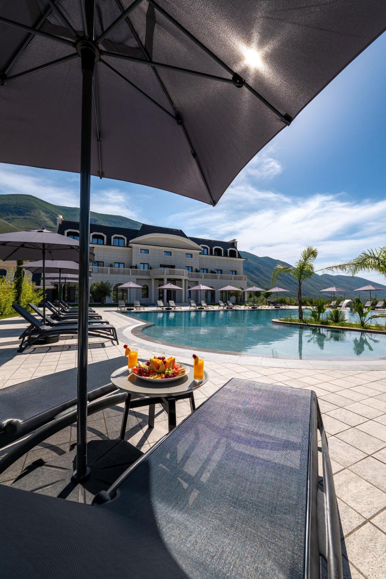 Acros Resort Vlore Exterior photo