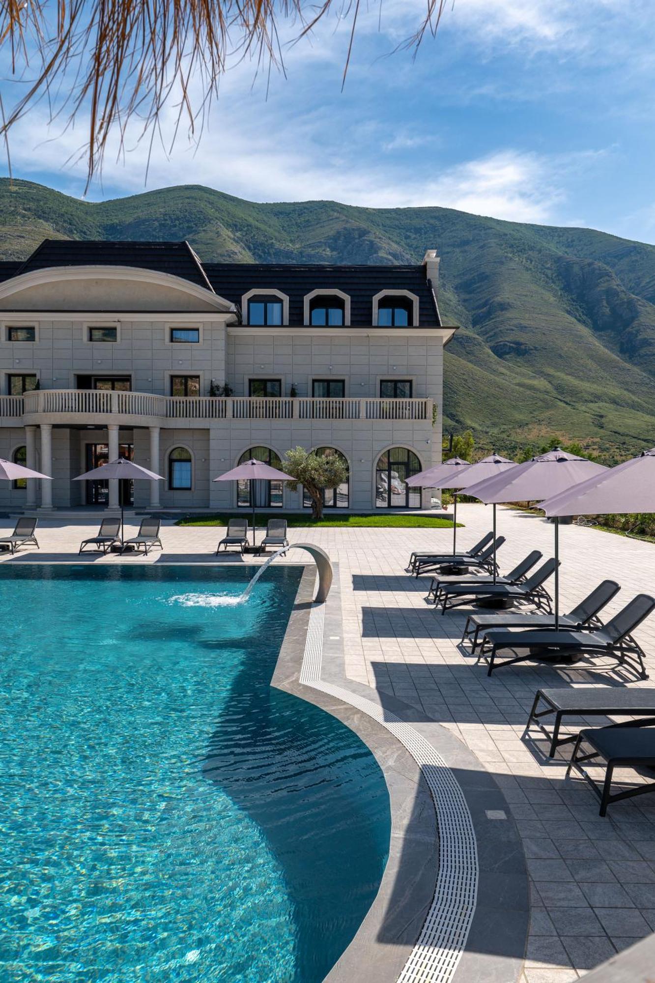 Acros Resort Vlore Exterior photo