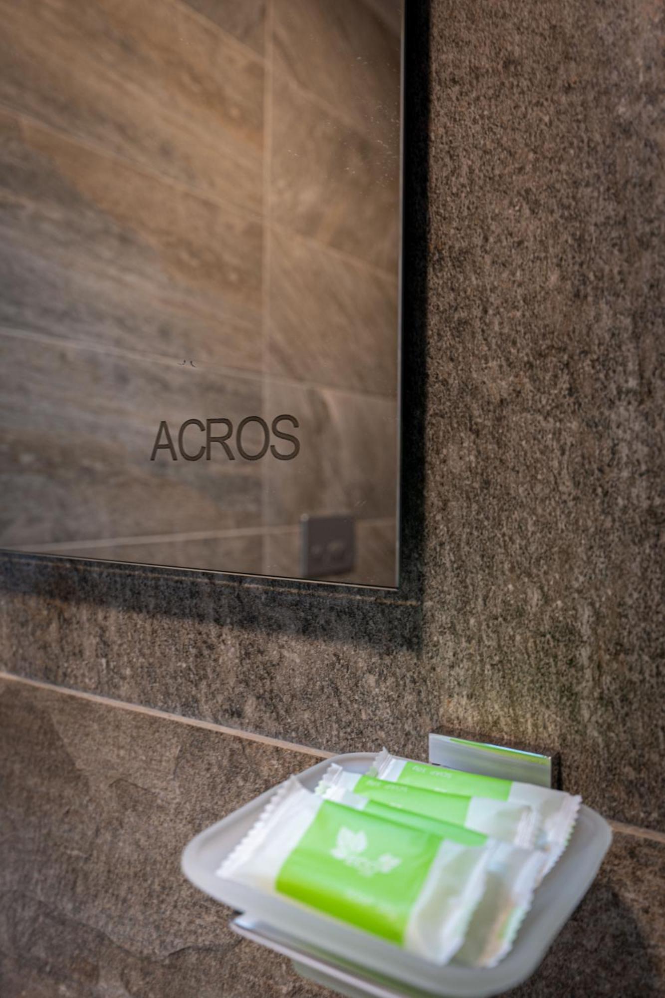 Acros Resort Vlore Exterior photo