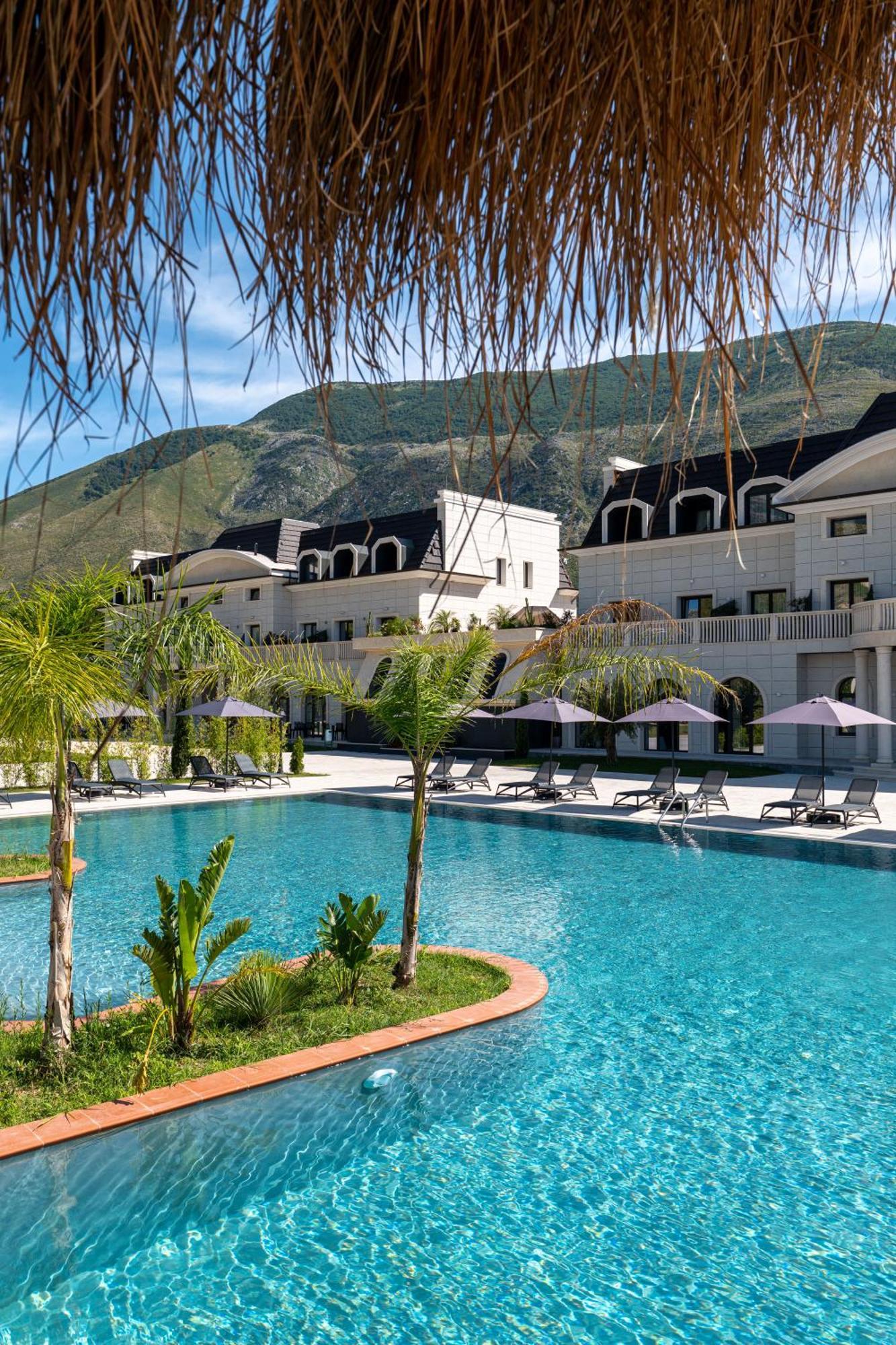 Acros Resort Vlore Exterior photo