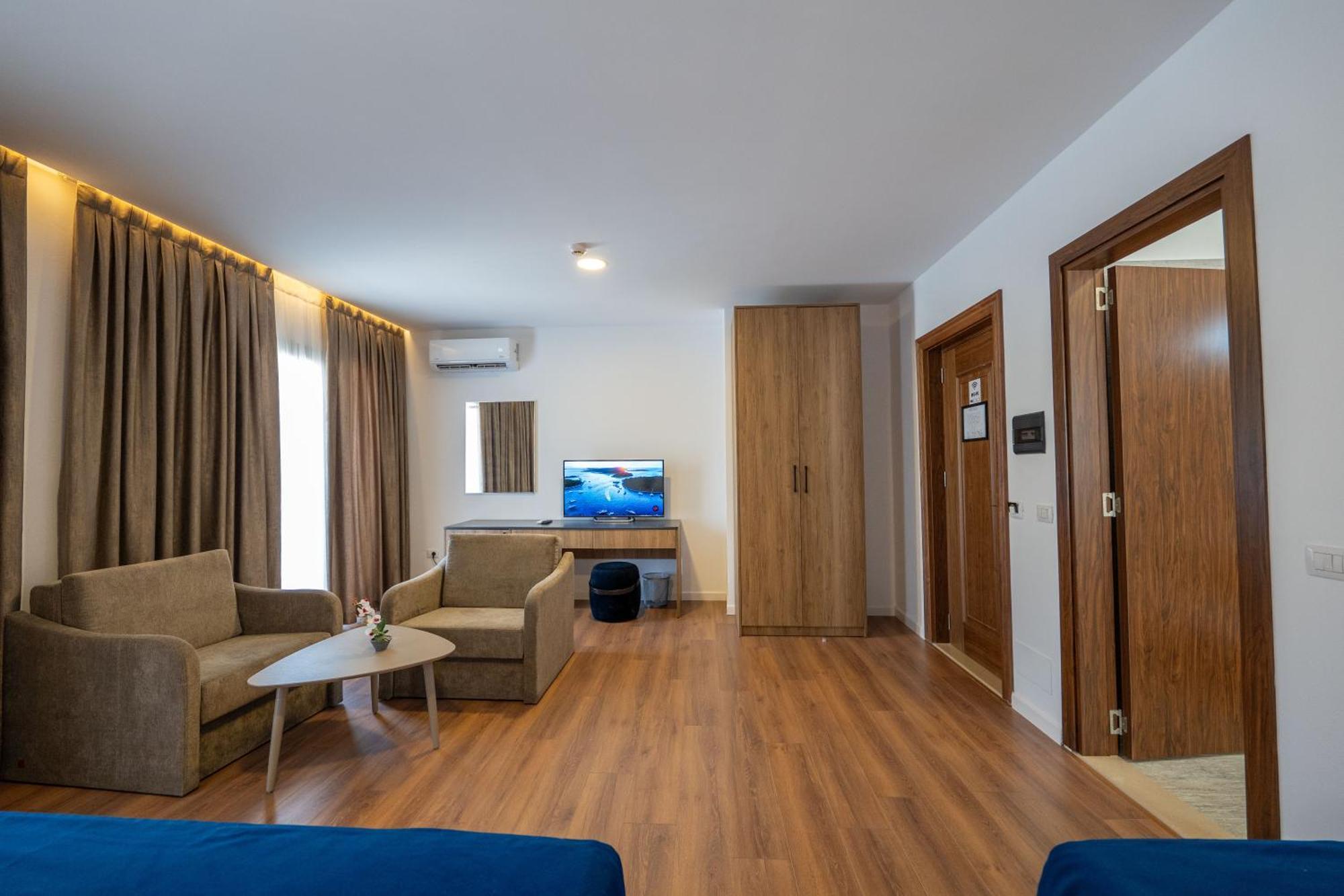 Acros Resort Vlore Exterior photo