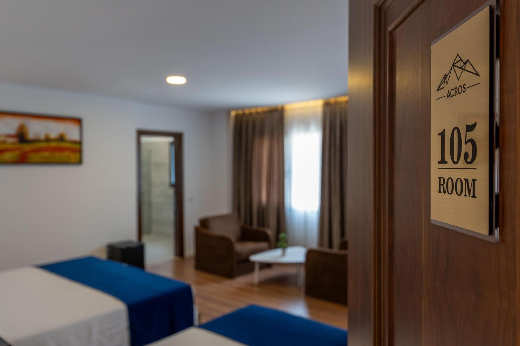 Acros Resort Vlore Exterior photo